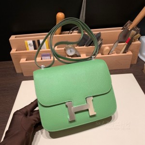 hermes Constance 19cm 康康 空姐包 epsom皮 3I牛油果绿 银扣(爱马仕空姐包正品价格)