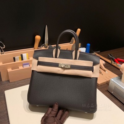hermes birkin 25cm 铂金包 <strong>togo</strong>皮 46乌木色内拼37金棕(hermes铂金包价格)