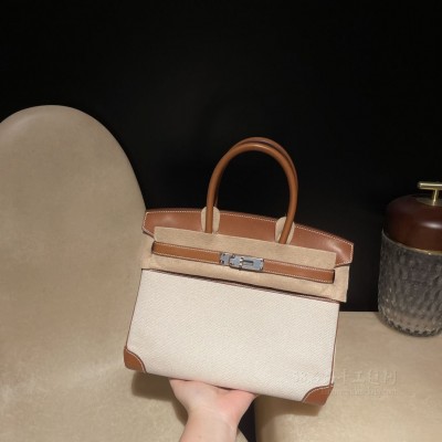 hermes birkin 30cm 铂金包 帆布拼<strong>马鞍皮</strong> 37金棕(hermes铂金包包)