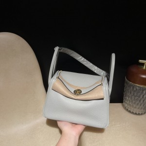 hermes Lindy 26cm 琳迪 TC Clemence皮 08 圣杯蓝 金扣(爱马仕琳迪迷你的价格)