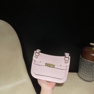 hermes jypsiere mini 23cm 吉普赛 <strong>Evercolor</strong>皮 09梦幻粉紫内拼i2奶油白金扣(爱马仕吉普赛包专柜还在卖吗)
