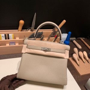 hermes kelly 25cm 凯莉包 togo皮 81斑鸠灰 银扣(爱马仕凯莉包经典颜色)