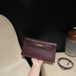 hermes kelly elan 腋下包 山羊皮Chevre 腋下包 0G马鞍红金扣 细节图