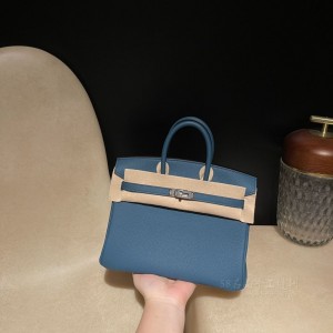 hermes birkin 25cm 铂金包 togo皮 0W 博斯普鲁斯绿 银扣(爱马仕博斯普鲁斯绿)