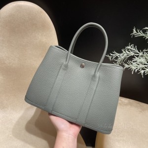 hermes Garden Party 30cm 花园包 Negonda皮 63杏绿 银扣(爱马仕花园包有几种皮质)