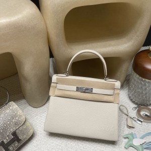 hermes kelly 28cm 凯莉包 togo皮 10奶昔白craie 银扣(爱马仕凯莉包是什么皮)