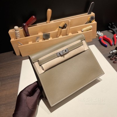 hermes kelly Danse 跳舞包 <strong>Swift</strong>皮 18大象灰 银扣(爱马仕kelly大象灰)