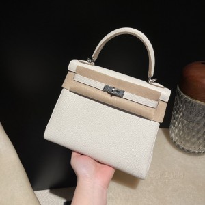 hermes kelly 25cm 凯莉包 togo皮 8L冰川白 银扣(爱马仕凯莉包内部细节)