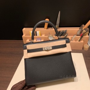 hermes kelly 25cm 凯莉包 togo皮 89黑色 银扣(爱马仕凯莉包是硬的还是软的)