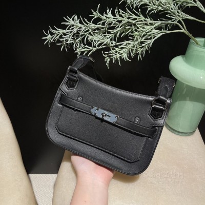 hermes jypsiere mini 23cm 吉普赛 <strong>Swift</strong>皮 89黑色 银扣(爱马仕吉普赛31上身图)