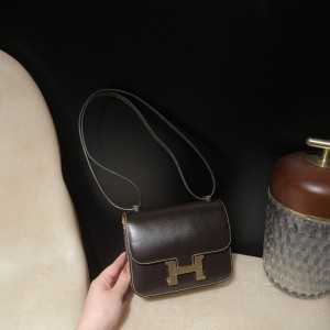 hermes Constance 19cm 康康 空姐包 box皮 康康 47巧克力色内拼9D琥珀黄 金扣