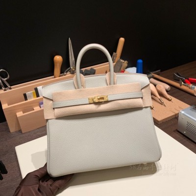 hermes birkin 25cm 铂金包 <strong>togo</strong>皮 80珍珠灰 金扣(爱马仕(hermes)birkin铂金包)