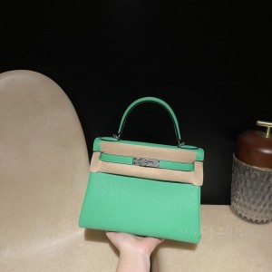 hermes kelly 28cm 凯莉包 TC Clemence皮 0Z漫画绿 银扣(hermes 凯莉包价格)