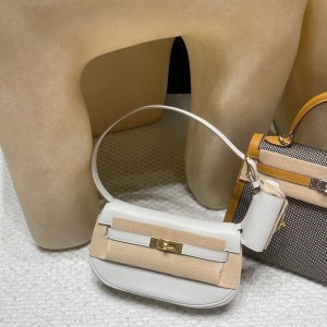 hermes kelly moove 凯莉汤圆包 swift皮 小背包M4 奶灰色 金扣(爱马仕凯莉包来历) 高仿