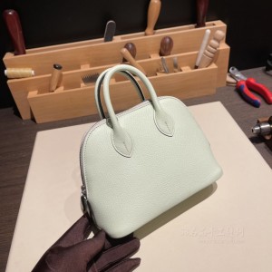 hermes bolide mini 18cm 保龄球 山羊皮Chevre 0S气泡绿(爱马仕保龄球包需要配货吗)