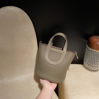 hermes In the loop 猪鼻子菜篮子 TC Clemence皮拼<strong>Swift</strong>皮  18大象灰 价格