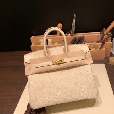 hermes birkin 25cm 铂金包 <strong>togo</strong>皮 10奶昔白 金扣(爱马仕铂金奶昔白25多少钱)