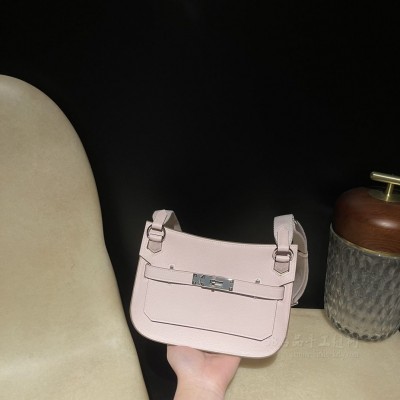 hermes jypsiere mini 23cm 吉普赛 <strong>Evercolor</strong>皮 09梦幻粉紫内拼i2奶油白银扣(爱马仕吉普赛包最冷门)