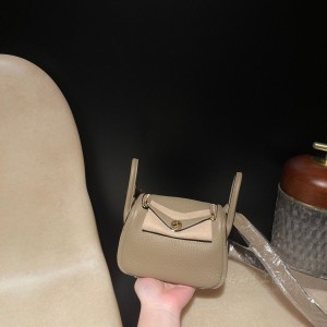 hermes Lindy mini 琳迪 TC Clemence皮 8Q马尔法米色 金扣