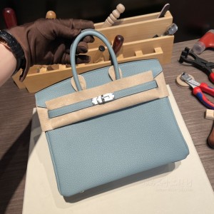 hermes birkin 25cm 铂金包 togo皮 7G 天青蓝(hermes铂金包都有什么尺寸)