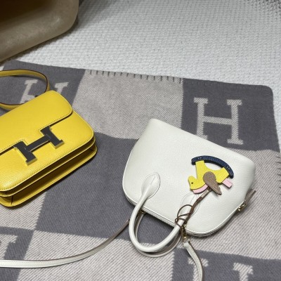 hermes bolide mini 18cm 保龄球 <strong>Evercolor</strong>皮 0T蘑菇白拼4B饼干色(爱马仕保龄球包mini尺寸)