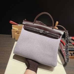 hermes herbag 31cm 帆布包 内缝 千鸟格拼酒红色