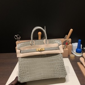 hermes birkin 25cm 铂金包 尼罗鳄鱼皮nilo crocodile shiny亮面 81斑鸠灰(爱马仕鳄鱼皮铂金包制作过程)