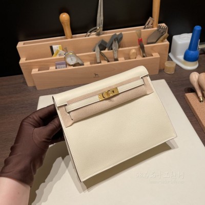 hermes kelly Danse 跳舞包 <strong>Evercolor</strong>皮 i2奶油白Nata 金扣(hermes kelly danse价格)