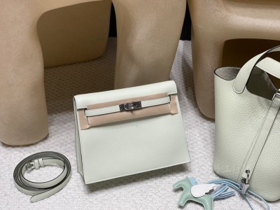 hermes kelly Danse 跳舞包 <strong>Swift</strong>皮 0S气泡绿 银扣(hermes kelly danse价格)