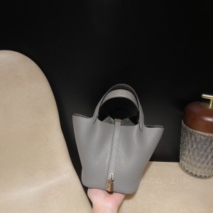 hermes picotin Touch 18cm 菜篮子 TC Clemence皮拼鸵鸟皮 0L积雨云灰 金扣(爱马仕菜篮子皮料)