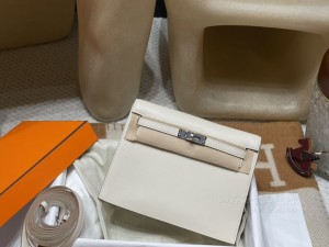 hermes kelly Danse 跳舞包 swift皮 10奶昔白 银扣(hermes kelly pocket)