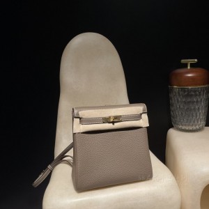 hermes kelly Ado 双肩背包 TC Clemence皮 18大象灰金扣(爱马仕大象灰公文包)