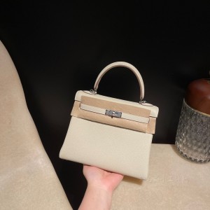 hermes kelly 25cm 凯莉包 togo皮 10奶昔白craie 银扣(爱马仕凯莉包多少钱一个)