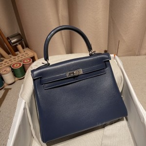 hermes kelly 25cm 凯莉包 swift皮 73宝石蓝 银扣(爱马仕凯莉包铂金包区别)