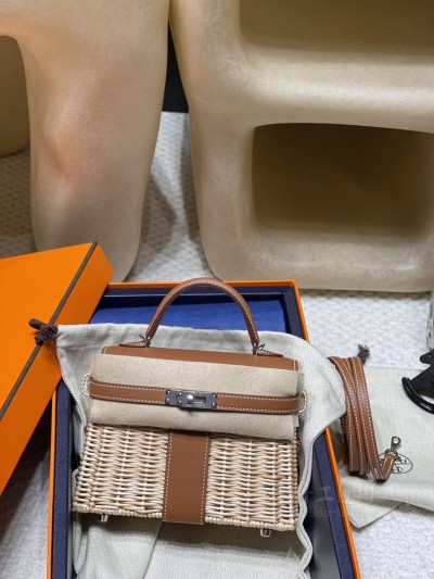 hermes kelly Picnic 野餐包 <strong>Swift</strong>皮编藤条 37金棕 银扣(hermes kelly dance) 高仿