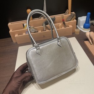 hermes plume mini 18cm 羽毛包 山羊皮Chevre 银色 细节图