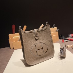 hermes Evelyne mini 16cm 伊芙琳TC Clemence皮 18大象灰 银扣(爱马仕伊芙琳mini包价格)