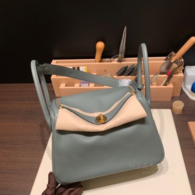 hermes Lindy 26cm 琳迪 <strong>Evercolor</strong>皮 63杏绿 color 神仙 4B饼干色(爱马仕琳迪26包官网价格)