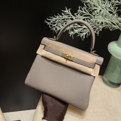 hermes kelly 25cm 凯莉包 <strong>togo</strong>皮 M8沥青灰 金扣(爱马仕凯莉包是什么材质)
