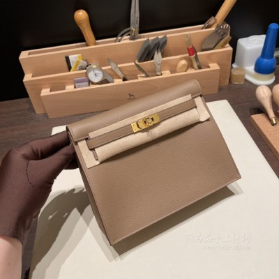 hermes kelly Danse 跳舞包 <strong>Evercolor</strong>皮 D0威玛犬米 金扣