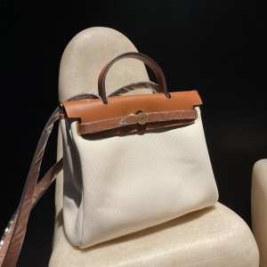 hermes herbag 31cm 帆布包 内缝(hermes帆布包清洗)