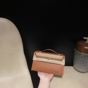 hermes mini kelly Pochette 21cm 一代 swift皮 37金棕内拼E5 玫红 金扣(爱马仕kelly25金棕) 细节图