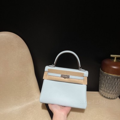 hermes kelly 25cm 凯莉包 <strong>Swift</strong>皮 T0雾霾蓝(爱马仕凯莉包是什么材质)