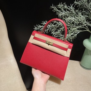 hermes kelly 25cm 凯莉包 epsom皮 Q5中国红 金扣(爱马仕凯莉包金棕色25细节图)