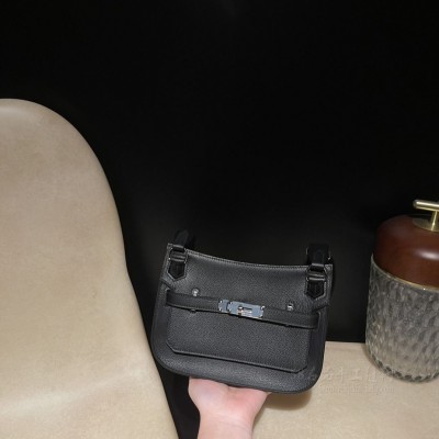 hermes jypsiere mini 23cm 吉普赛 <strong>Evercolor</strong>皮 89黑色 银扣(爱马仕吉普赛包最冷门)