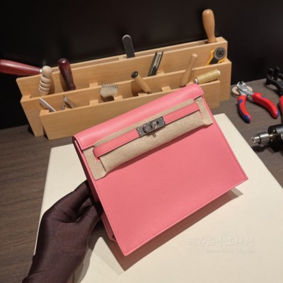 hermes kelly Danse 跳舞包 <strong>Evercolor</strong>皮 8W唇膏粉银扣(hermes kelly danse价格)