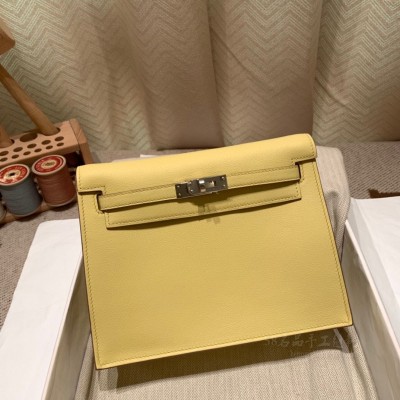 hermes kelly Danse 跳舞包 <strong>Swift</strong>皮 1Z小鸡黄 银扣(hermes dance)