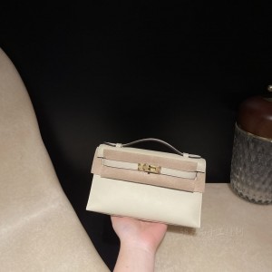 hermes mini kelly Pochette 21cm 一代 swift皮 i2奶油白 金扣(hermes minipop) 高仿