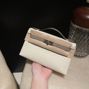 hermes mini kelly Pochette 21cm 一代 swift皮 10奶昔白拼M8沥青灰 玫瑰金扣(爱马仕kelly25奶昔白) 高仿