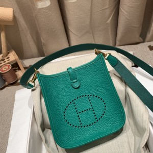 hermes Evelyne mini 16cm 伊芙琳TC Clemence皮 U4丝绒绿 金扣(爱马仕伊芙琳mini的皮质有几种)